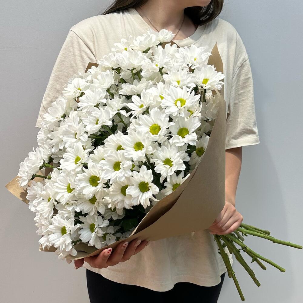 Букет «Летняя свежесть» – дыхание лета в белых хризантемах Новокузнецк Кемеровская область